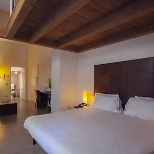 https://appartamenti-resort-roma-63-e-resort-i-banchieri.emilia-romagnahotels.net