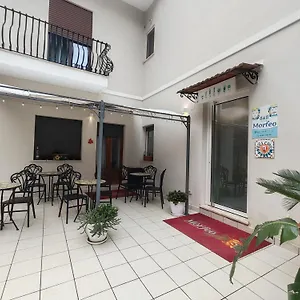 Alojamento de Acomodação e Pequeno-almoço Morfeo